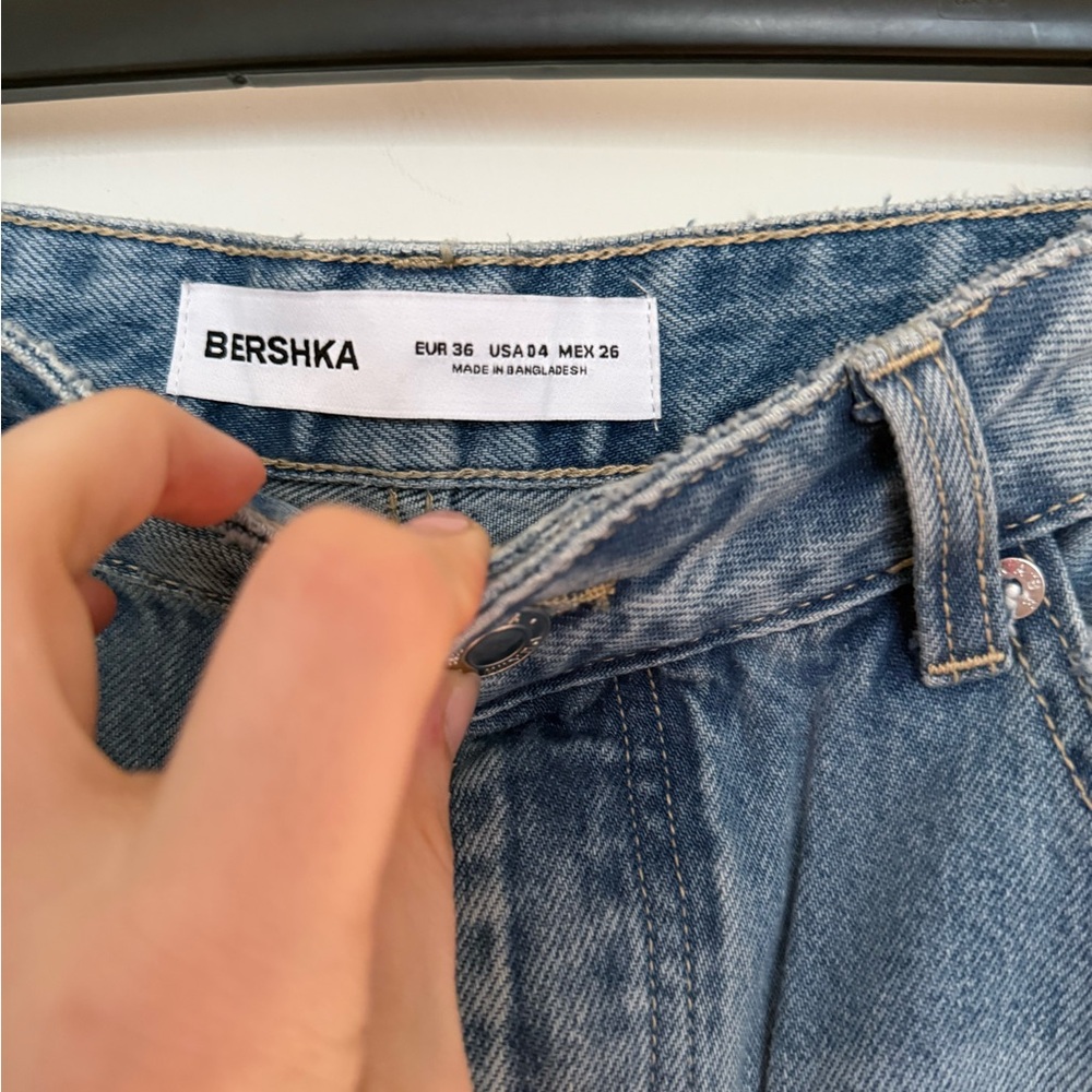Bershka Light Blue High-Rise Denim Jeans - Picture 3 of 3